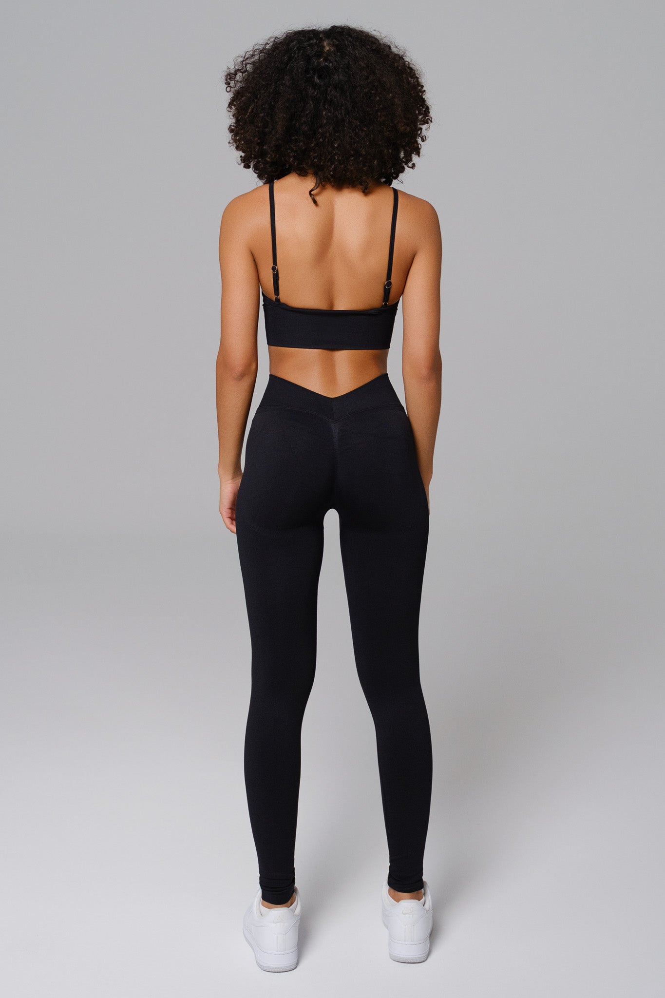 Asha Sports Bra - Black