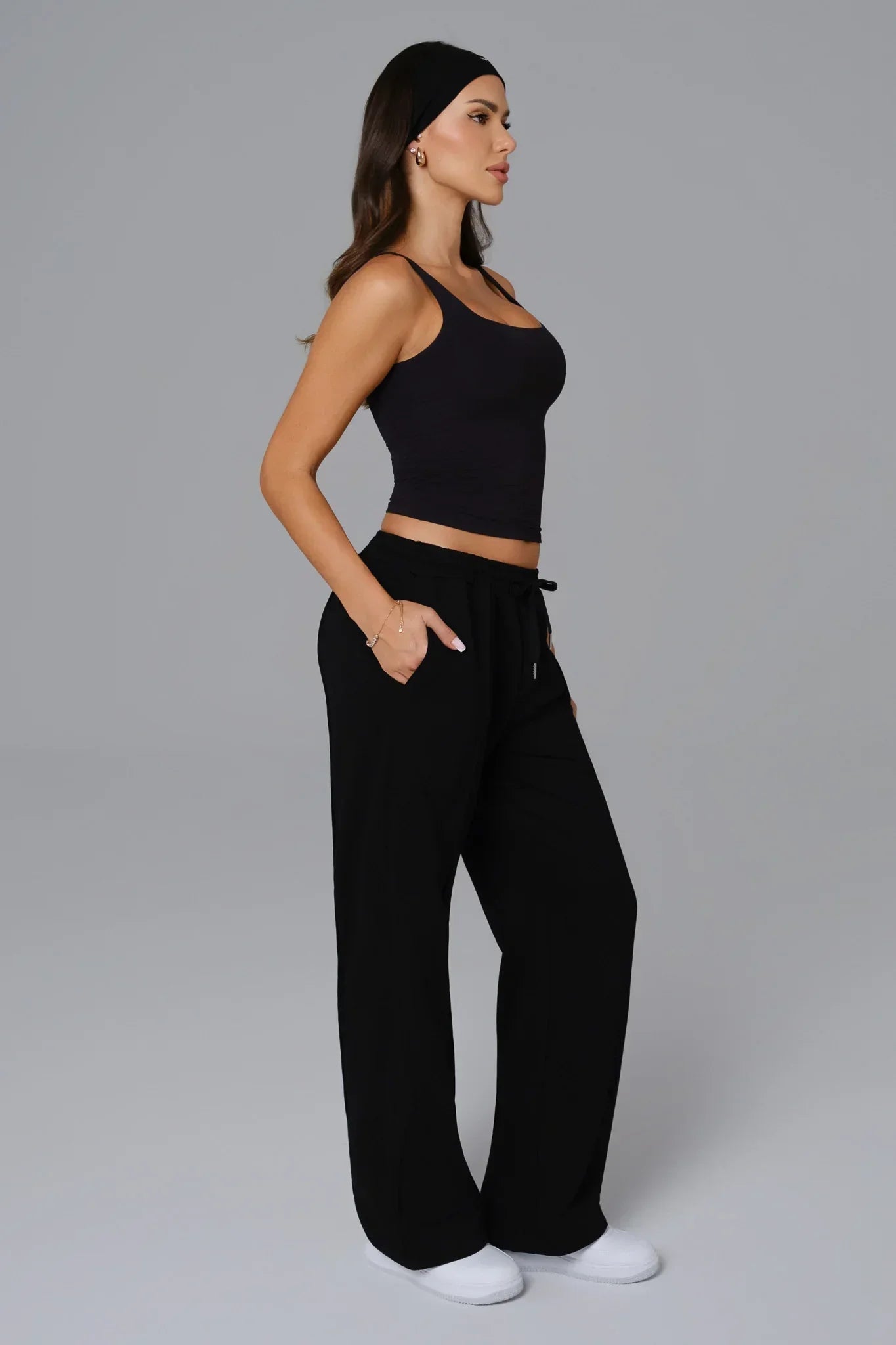 Conjunto Ellie Manga Curta - Preto