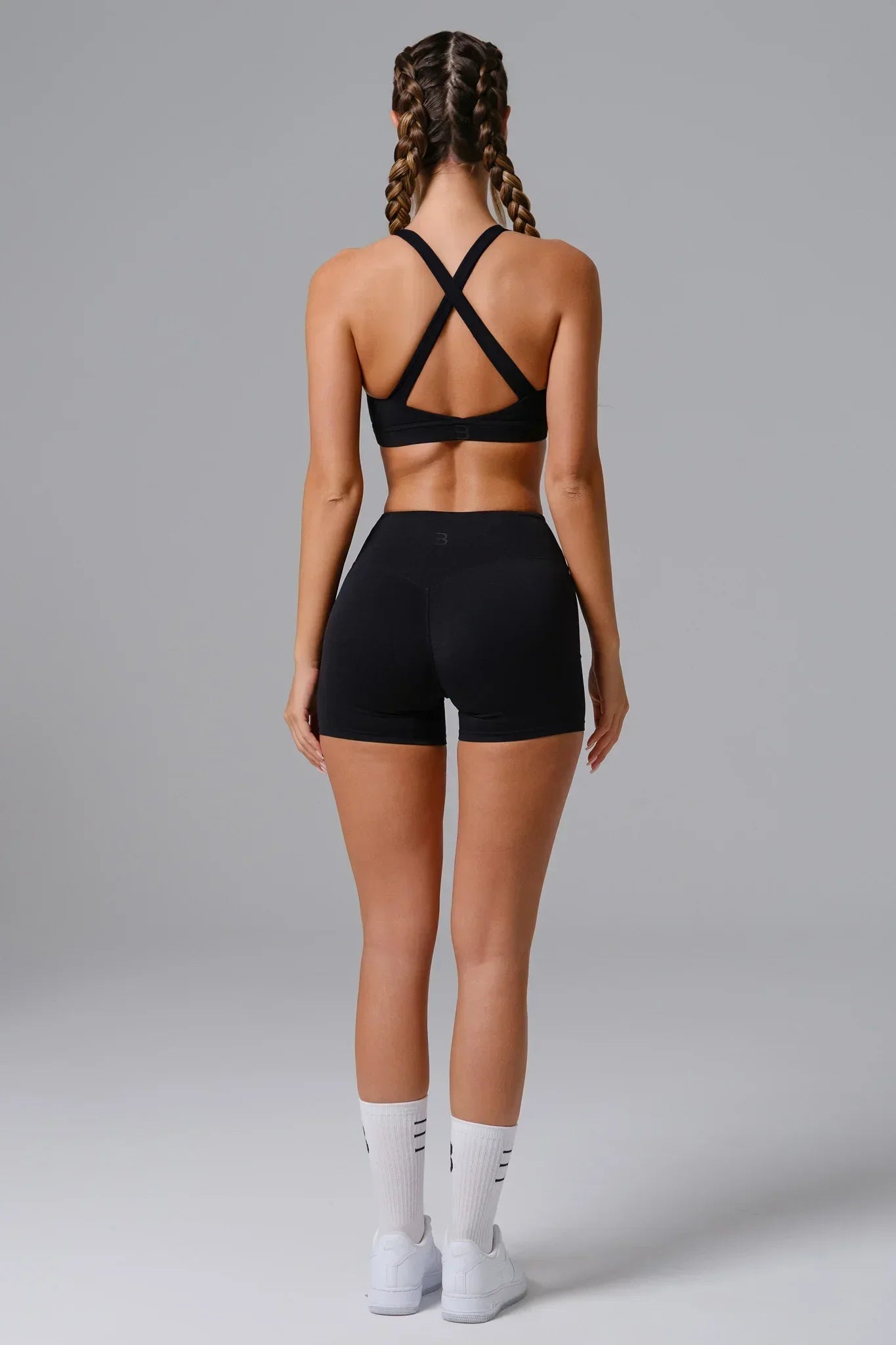 Shorts Ísis - Preto