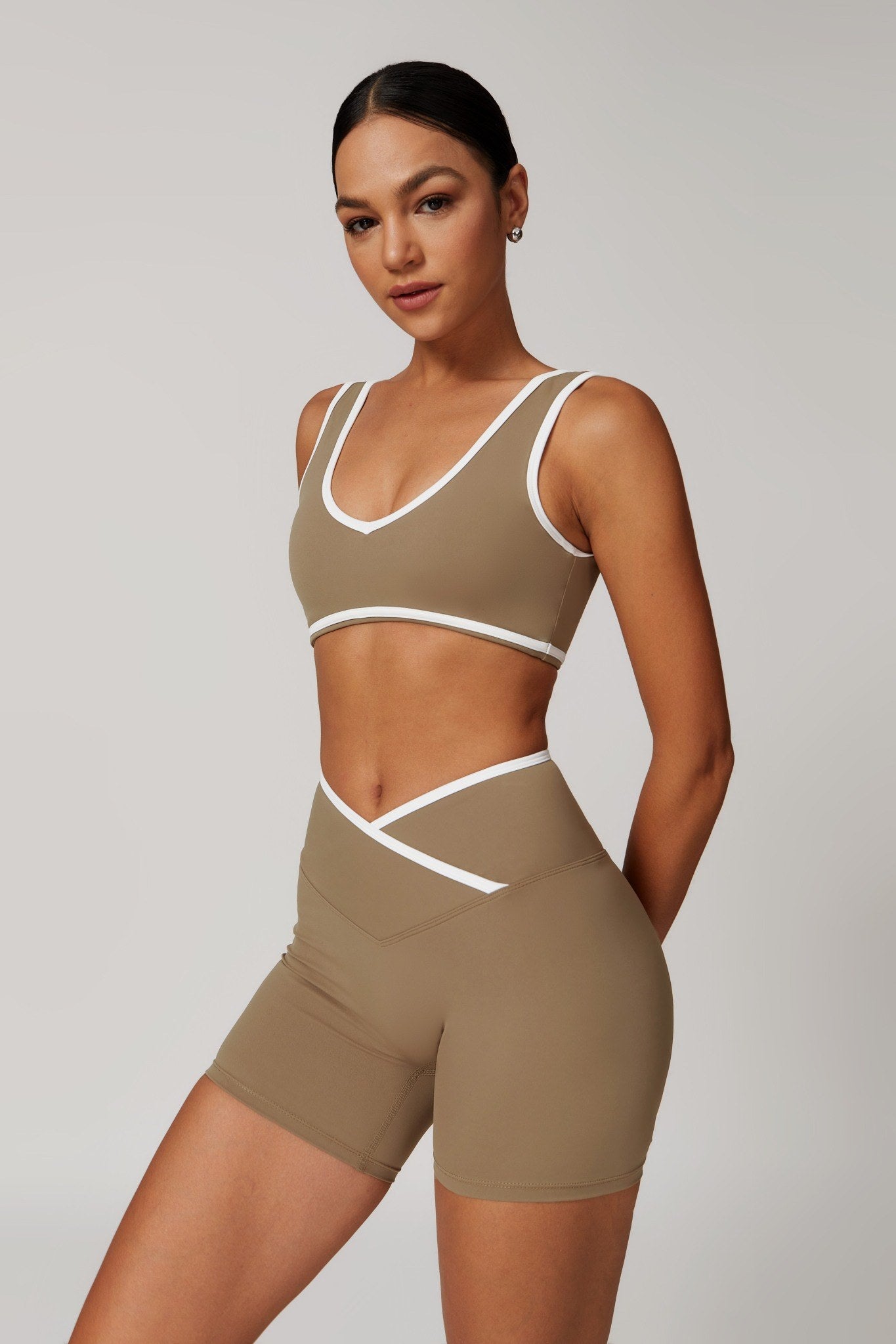Isabelle Sports Bra - Core Clay (FINAL SALE)