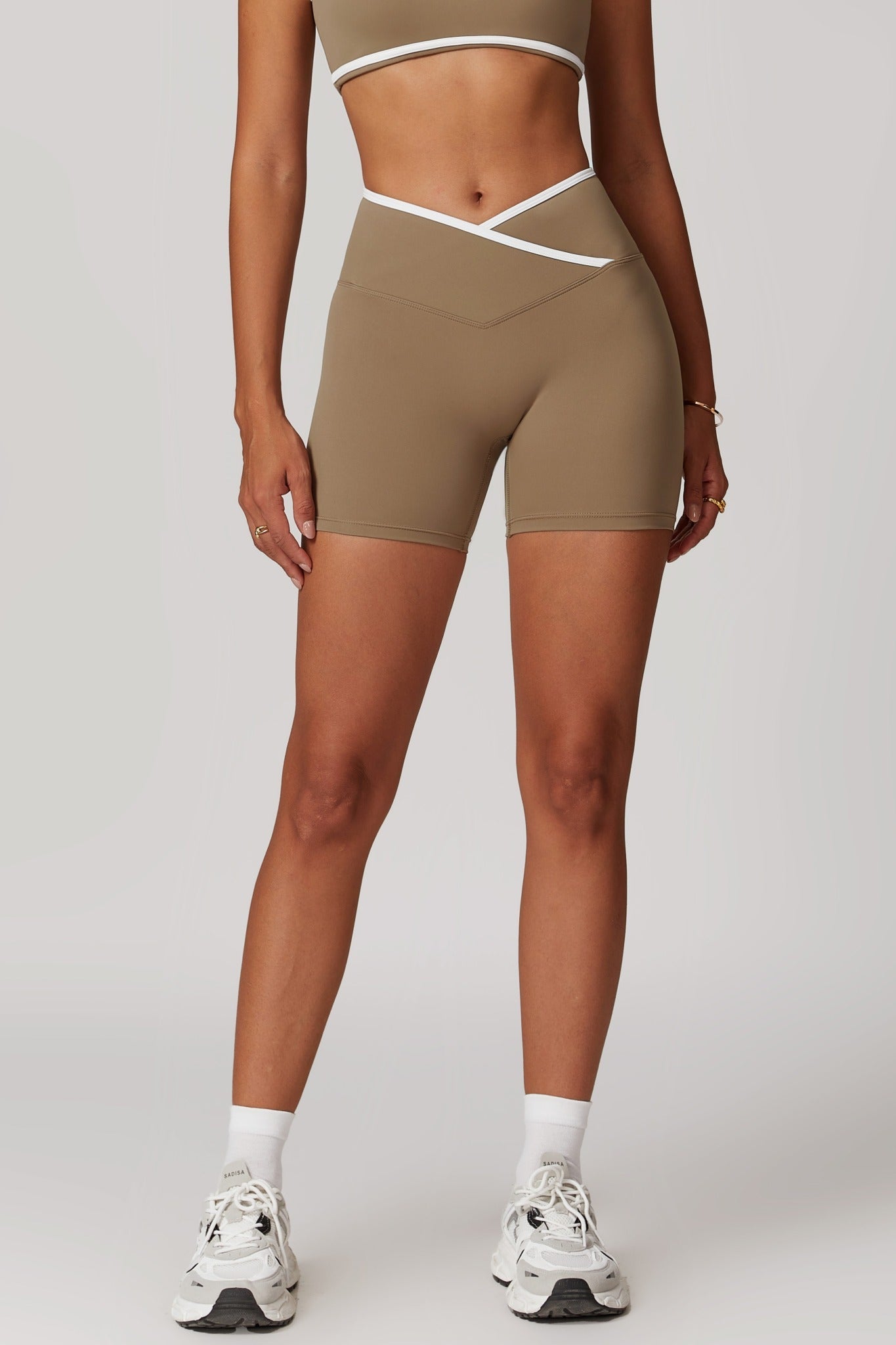 Shorts Isabelle - Marrom Claro
