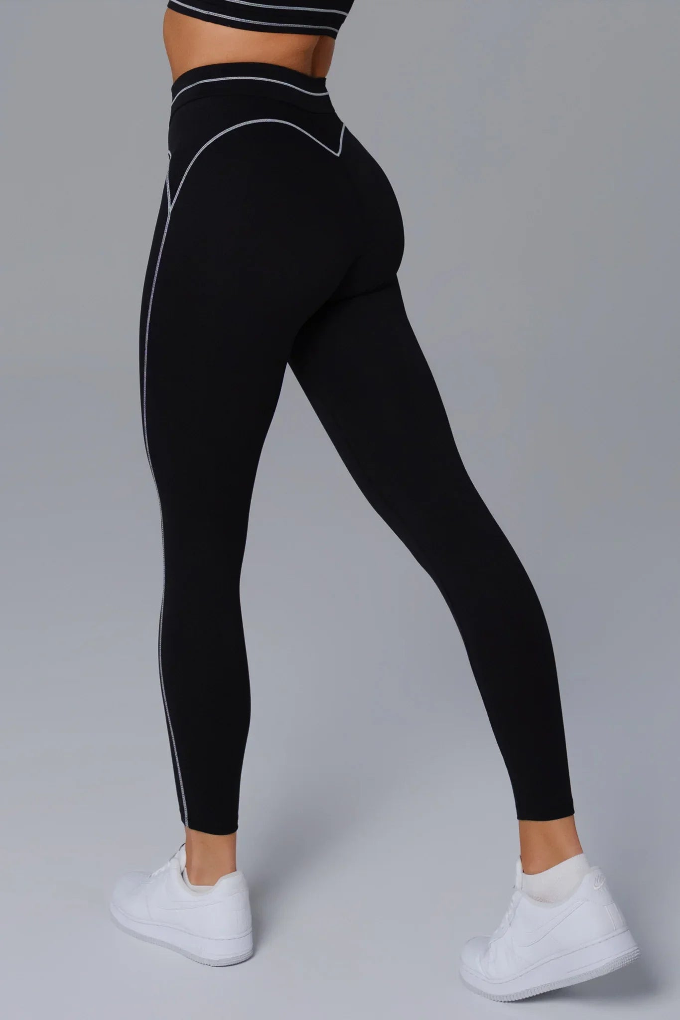 Conjunto Nadine Leggings - Preto