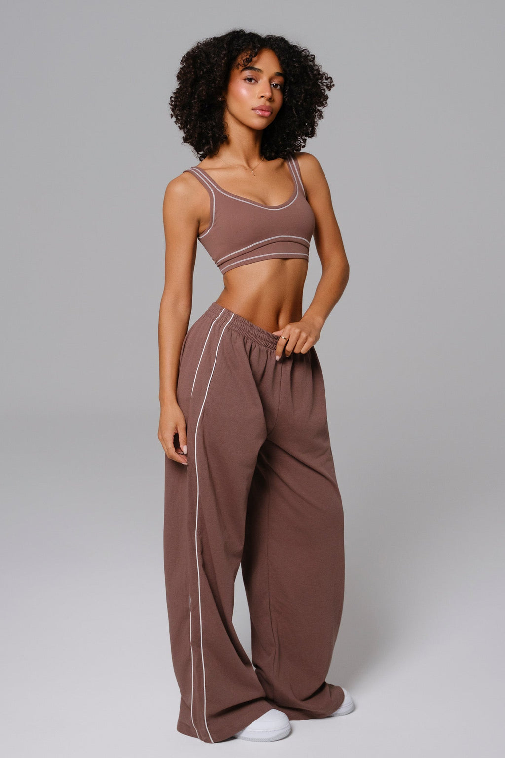 Conjunto Nadine Moletom - Marrom