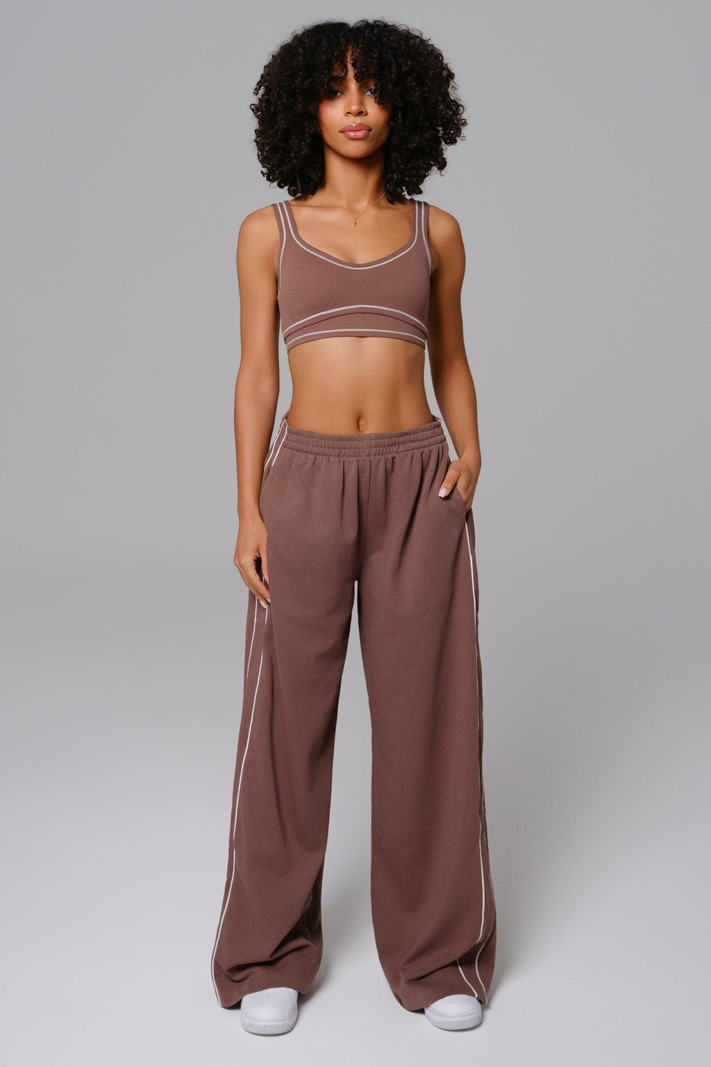 Conjunto Nadine Moletom - Marrom