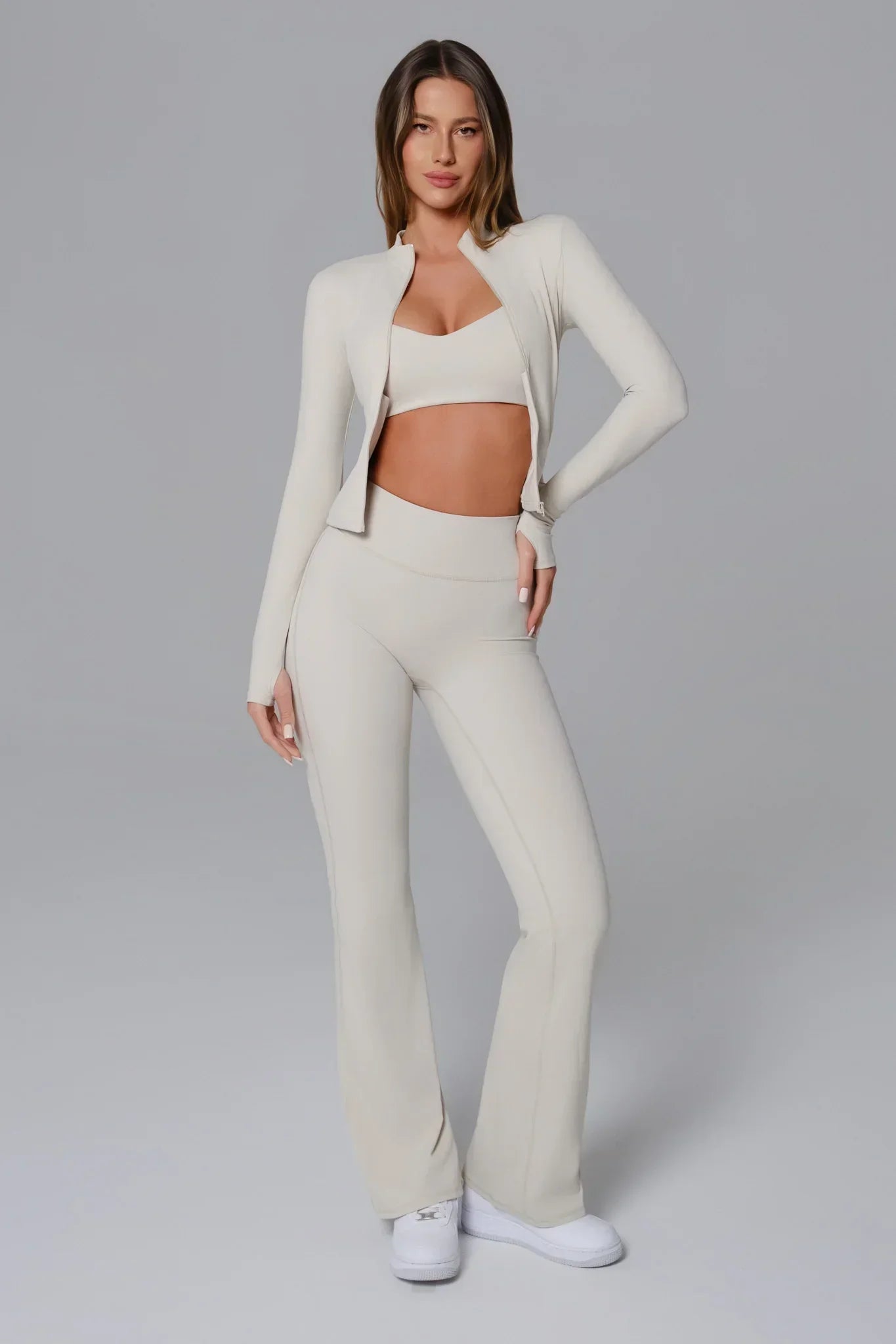 Stacey Sports Bra - Ivory Clay